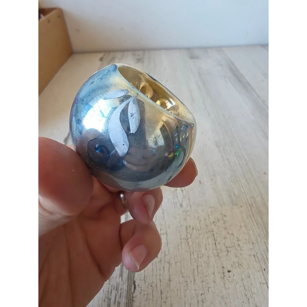 unbranded blue one